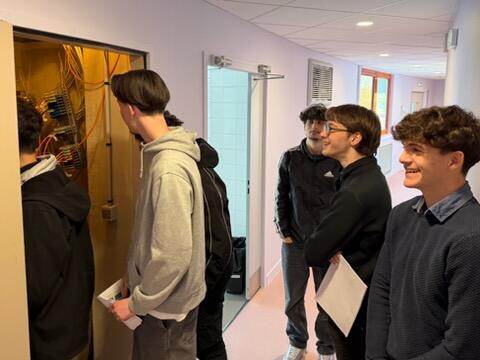 e2ae0cbe-24a1-45d9-8cc7-517c5df3b7b0